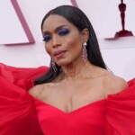 angela-bassett-says-she-deserved-supporting-actress-oscar-for-‘wakanda-forever’-over-jamie-lee-curtis:-‘i-have-put-in-the-time’