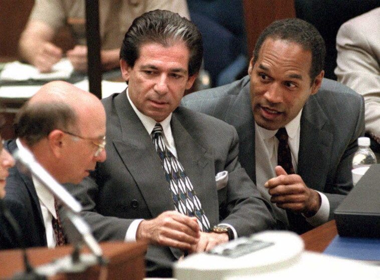 oj-simpson-bible-that-includes-note-from-robert-kardashian-could-hit-the-auction-block