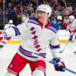 jimmy-vesey-a-healthy-scratch-in-rangers’-ugly-loss