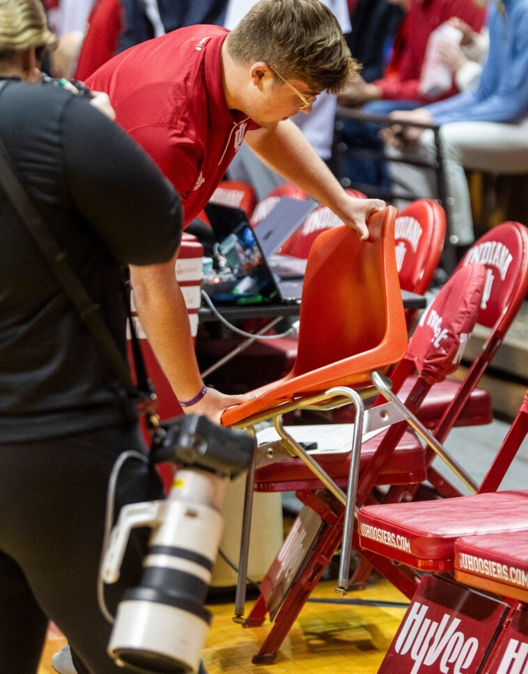 the-chair-bob-knight-threw-has-been-found-—-and-indiana-coach-mike-woodson-is-sitting-in-it-exactly-40-years-later