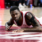 oklahoma’s-duke-miles-shatters-teeth-diving-for-ball-in-frightening-scene