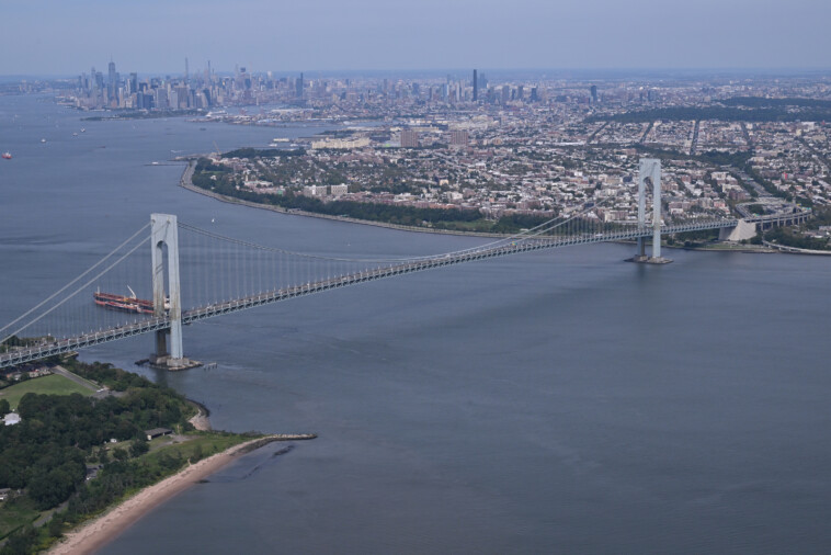 nyc-boating-horror-kills-2,-leaves-three-more-injured