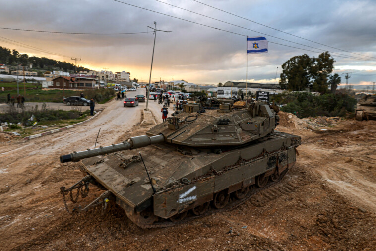 israel-moves-tanks-into-west-bank-for-first-time-since-2002