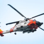 us-coast-guard,-new-york-first-responders-searching-for-missing-person-after-boat-capsized-with-six-passengers