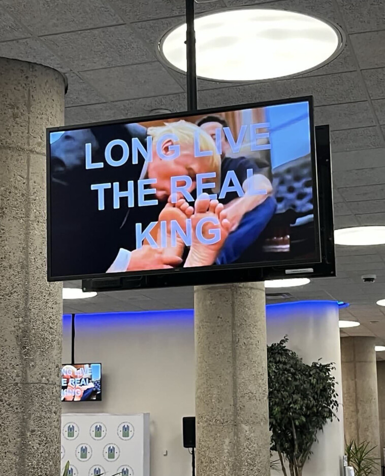 hackers-play-ai-video-of-trump-kissing-elon-musk’s-feet-on-cafeteria-screens-at-hud-headquarters:-‘long-live-the-real-king’