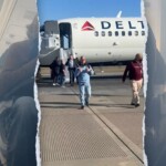 delta-flight-forced-to-return-to-atlanta-airport-after-‘haze’-fills-cabin