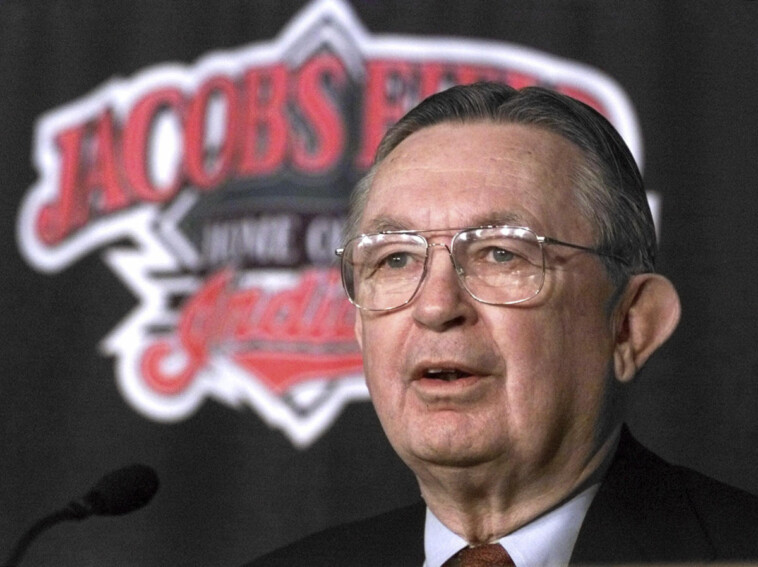 cleveland-guardians-owner-larry-dolan-dies-at-age-94,-team-announces