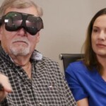 how-vr-technology-is-curing-loneliness-in-seniors