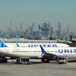 united-airlines-flight-makes-emergency-landing-at-newark-airport