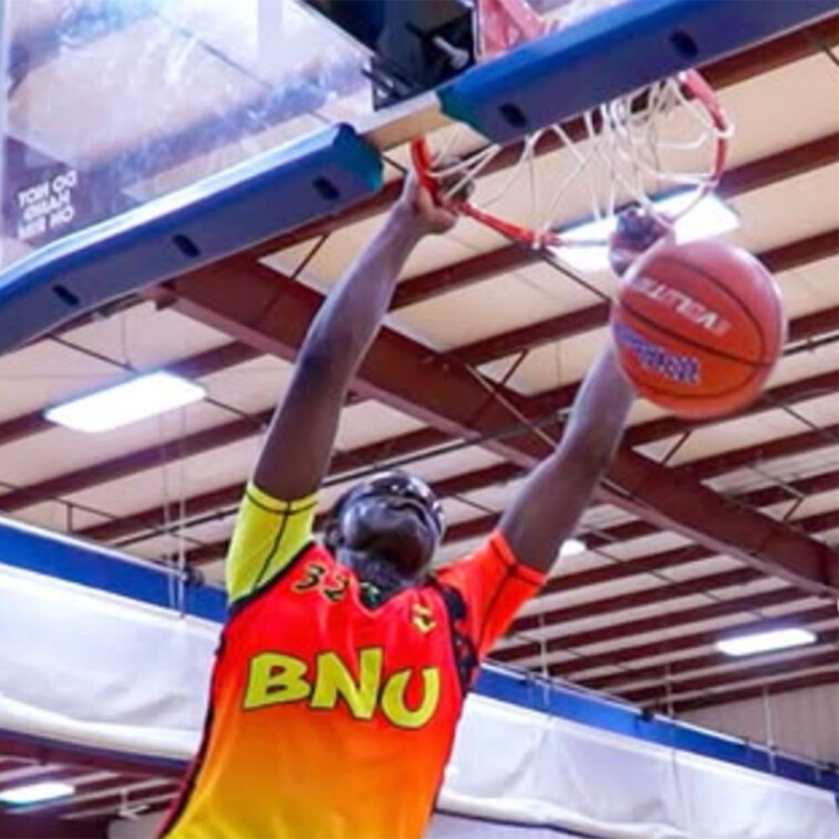 11-year-old-hoopster-archange-railey-lemovou-is-already-6-foot-5-—-and-his-dunks-are-going-viral