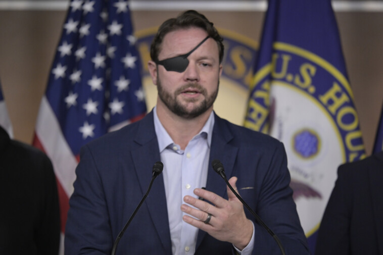 ex-navy-seal-rep.-dan-crenshaw-fumes-over-tucker-carlson-in-hot-mic-moment:-‘i’ll-f–king-kill-him’