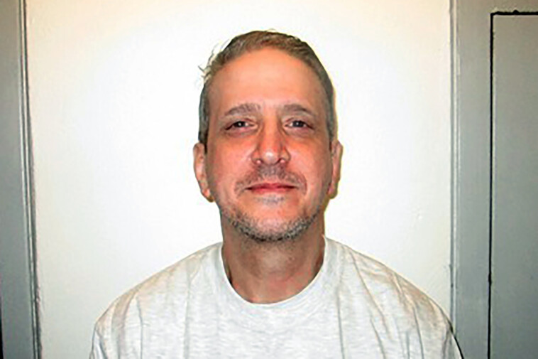 supreme-court-throws-out-richard-glossip-death-sentence,-orders-new-trial-in-oklahoma-killing