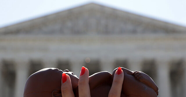 supreme-court-declines-to-weigh-in-on-abortion-clinic-buffer-zones