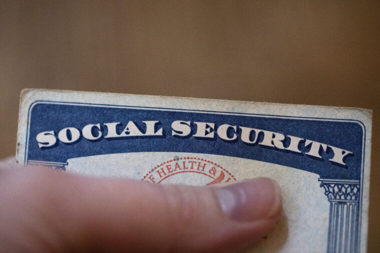 social-security-announces-higher-payments-are-on-the-way-for-millions-of-former-public-workers