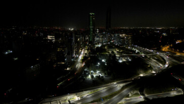 power-outage-leaves-most-of-chile-in-darkness-for-hours