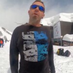 man-flips-out-on-tourists-smoking-at-ski-resort:-‘it’s-not-polite!’