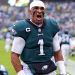 ‘they-deserve-to-be-down-here’:-trump-announces-white-house-invite-to-eagles