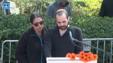 read-yarden-bibas’-heartbreaking-eulogy-to-his-wife-shiri-and-young-sons-ariel-and-kfir