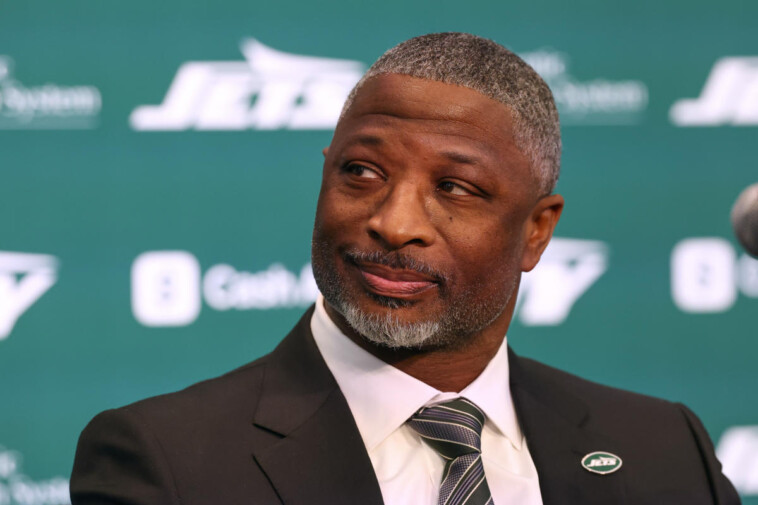 new-york-jets-2025-nfl-offseason,-nflpa-report-card:-a-new-coach-and-moving-on-from-aaron-rodgers