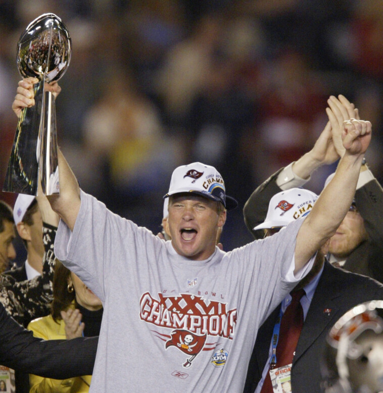 jon-gruden-reinstated-into-buccaneers’-ring-of-honor-after-removal-over-email-scandal