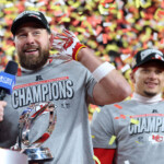 travis-kelce-channels-‘wolf-of-wall-street’-to-confirm-chiefs-return