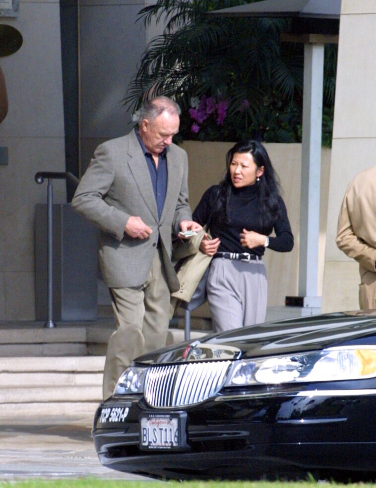 gene-hackman-and-wife-betsy-arakawa-suffered-‘no-external-trauma’-as-police-complete-preliminary-autopsies-over-mysterious-deaths