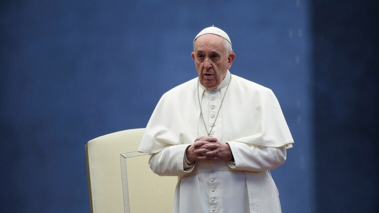 pope-francis’-condition-improving-but-will-remain-‘guarded’-until-he-is-stable-for-several-days:-vatican