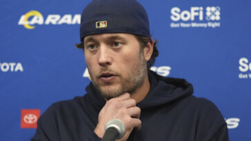 matthew-stafford-meeting-with-rams-as-giants,-raiders-talks-intensify