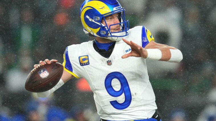 stafford-agrees-to-restructured-deal-with-rams