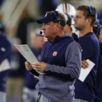 auburn-coach-hugh-freeze-has-been-diagnosed-with-‘early-form’-of-prostate-cancer,-school-announces