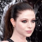 michelle-trachtenberg’s-cause-of-death-unclear-as-family-refuses-autopsy