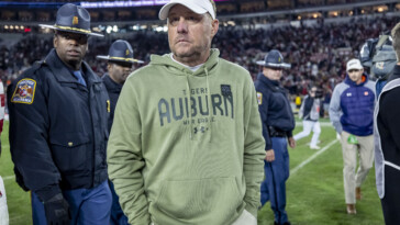 auburn-coach-hugh-freeze-diagnosed-with-prostate-cancer