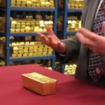 8-consecutive-record-weeks-for-gold-sends-warning-signals-about-paper-assets