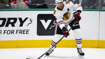 panthers-acquire-seth-jones-in-trade-with-blackhawks