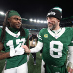 jets-listening-to-davante-adams-trade-offers-after-dumping-aaron-rodgers