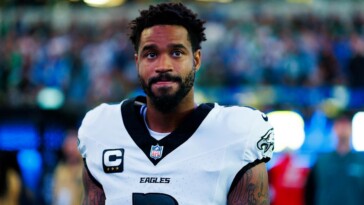 eagles-reportedly-releasing-six-time-pro-bowl-cb-darius-slay