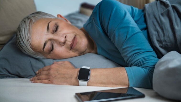 8-sleep-trackers-to-help-you-get-a-better-night’s-rest