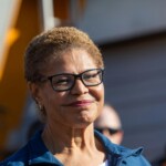 la.-mayor’s-phone-was-not-set-to-save-text-messages,-so-none-exist-relating-to-wildfire