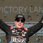 bell-returned-to-the-dirt.-now-no-one-in-nascar-can-stop-him