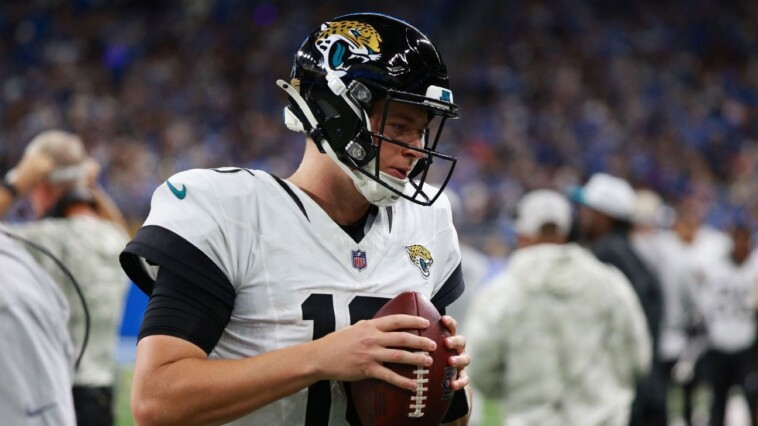 sources:-qb-jones-has-2-year-deal-with-49ers