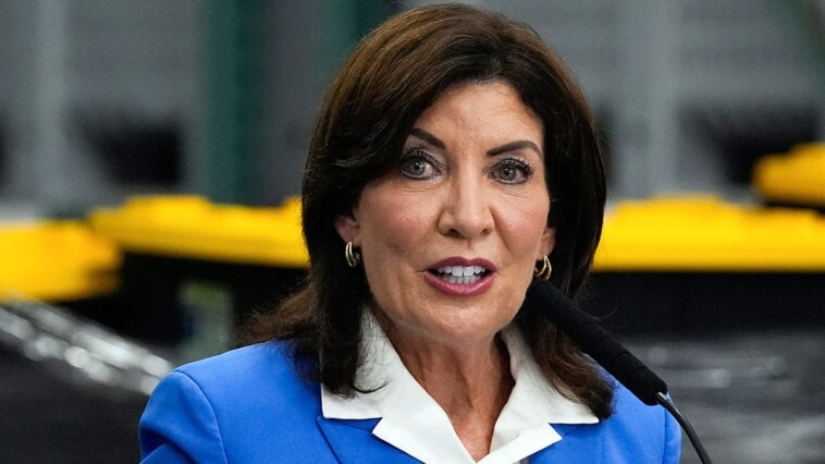 hochul-should-scrap-new-york’s-gas-car-ban