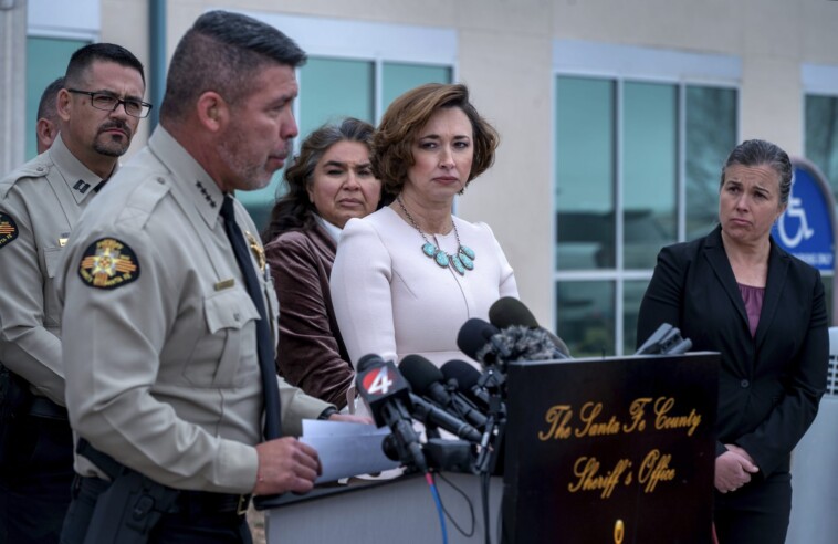 police-change-timeline-of-gene-hackman’s-wife-betsy-arakawa’s-death-after-new-evidence