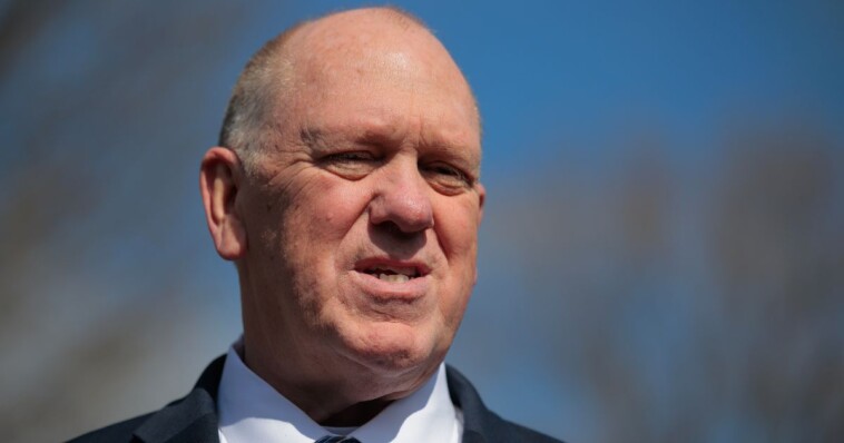 watch:-tom-homan-gives-one-sentence-history-lesson-to-reporter-who-complained-about-‘old-law’