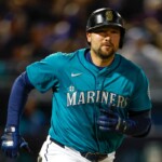mariners-reportedly-sign-catcher-cal-raleigh-to-massive-6-year,-$105-million-extension