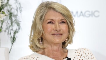 martha-stewart-was-hurt-when-popular-group-in-her-hometown-shunned-her