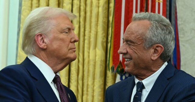 robert-f-kennedy-jr.-to-slash-10,000-hhs-jobs-in-maha-overhaul