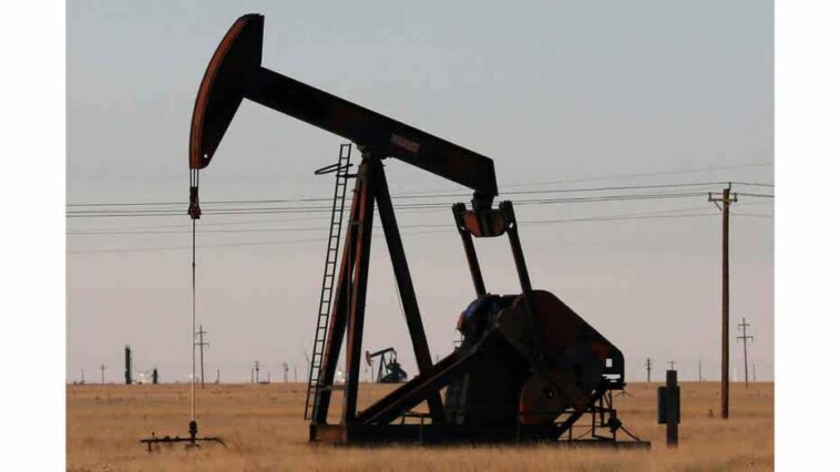 trump-admin’s-first-oil-and-gas-lease-sales-nets-nearly-$40-million-for-us.-coffers