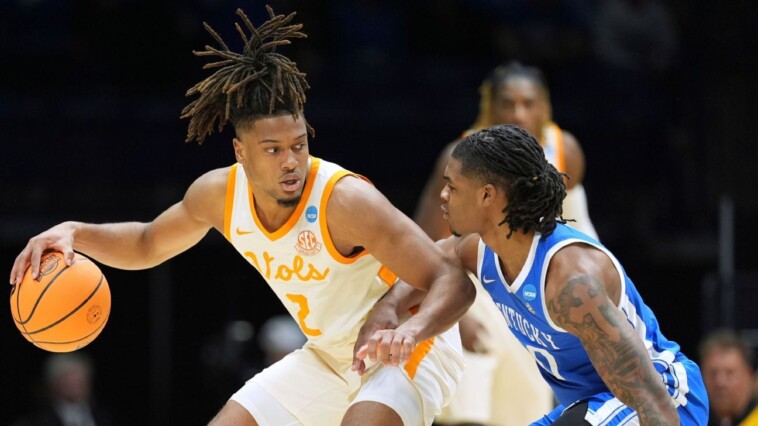 tennessee-stifles-uk,-reaches-2nd-straight-elite-8