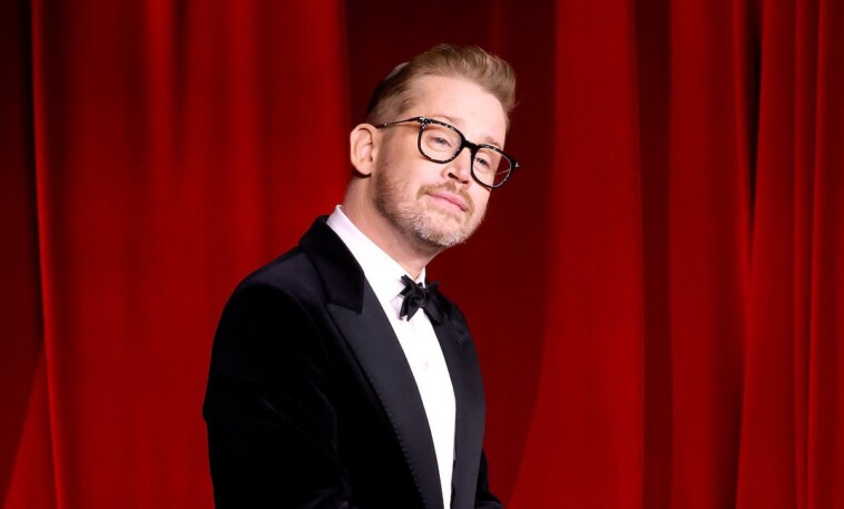 macaulay-culkin-says-he’s-been-estranged-from-his-father-for-30-years:-‘he-was-a-bad-man’