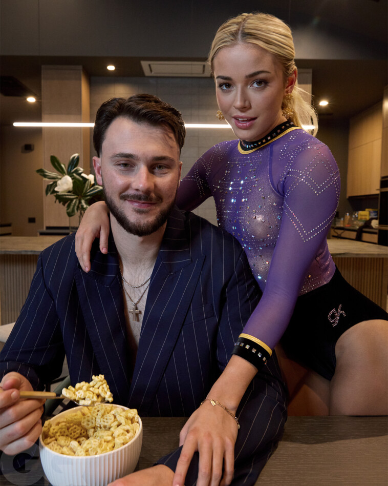it’s-not-always-comfortable-for-paul-skenes-to-be-‘mr.-rizz’-in-livvy-dunne-relationship